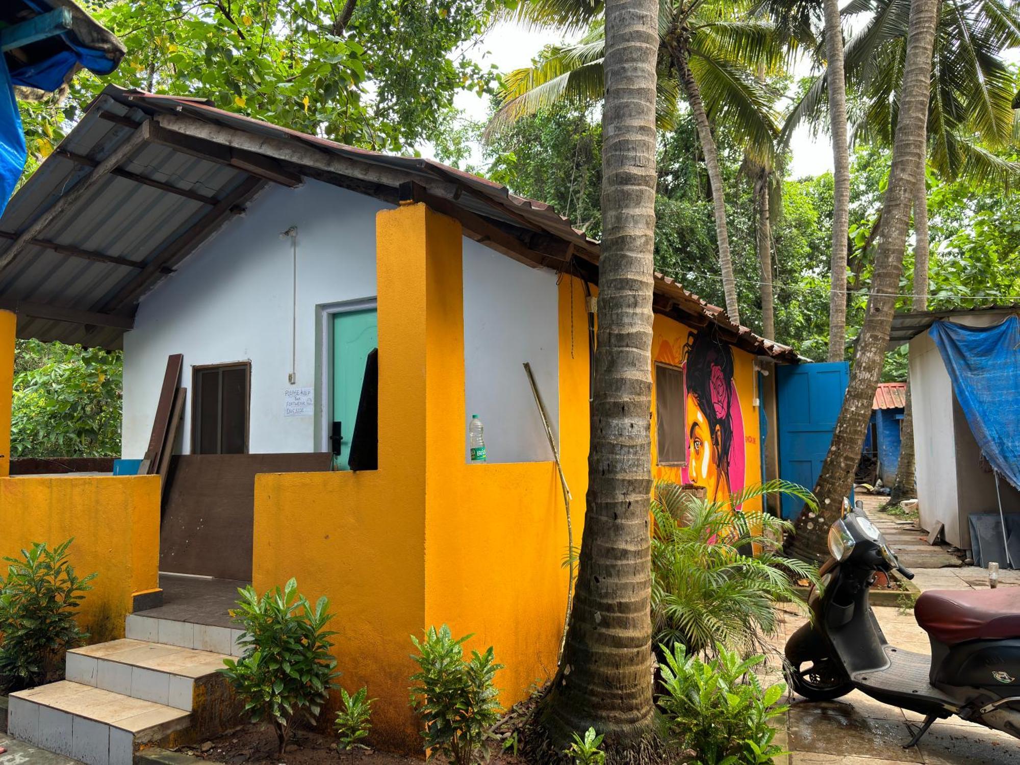 Mandala House - Party Hostel Palolem Exterior photo